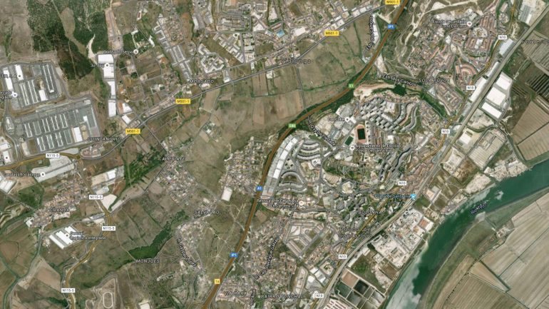 Captura de ecrã de uma imagem de satélite de Alverca, junto à A1