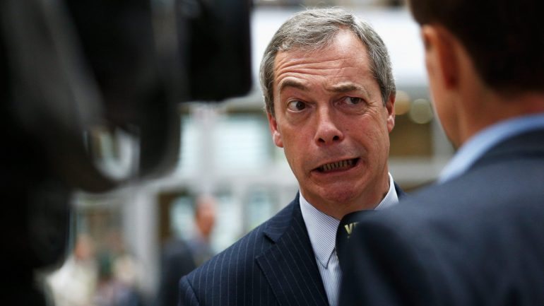 Nigel Farage, líder do UKIP, apostou mil libras na saída da União Europeia.