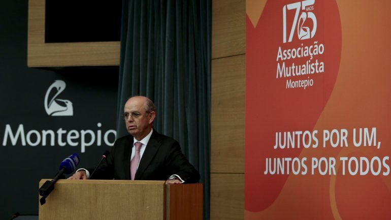 O Conselho Geral da Associação Mutualista, liderado por António Tomás Correia, reúne-se esta terça-feira.