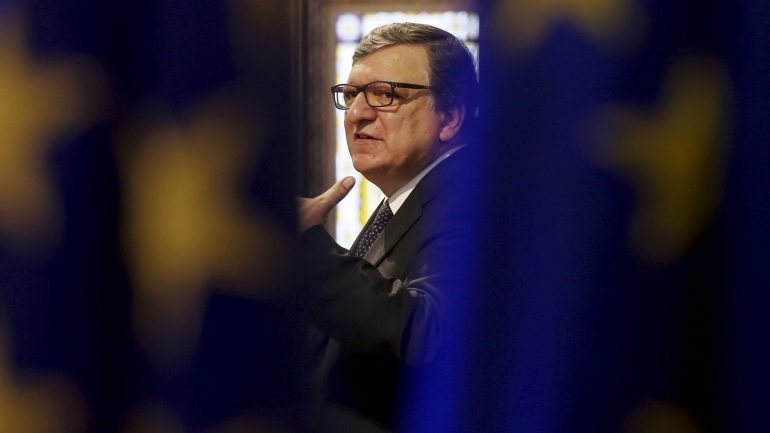 Durão Barroso, que vai assumir o cargo de chairman do Goldman Sachs, vai ser chamado a Lisboa para uma audição parlamentar sobre a guerra do Iraque