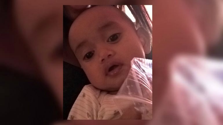 O bebé foi encontrado após o pedido de auxílio ter sido partilhado mais de 20 mil vezes