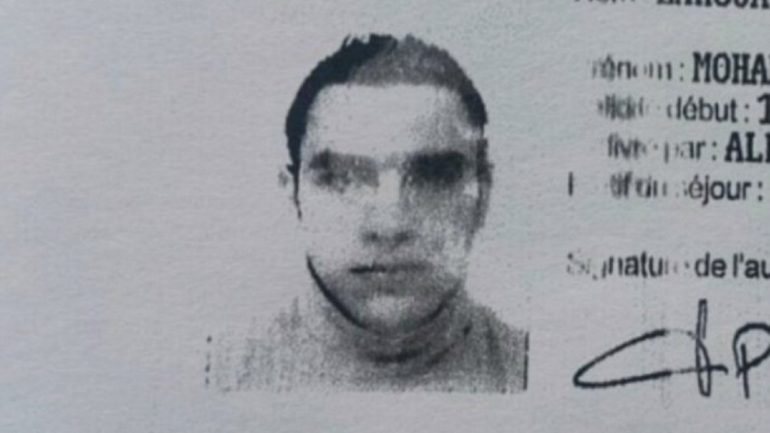 Cópia de cartão de identidade de Mohamed Lahouaiej Bouhlel