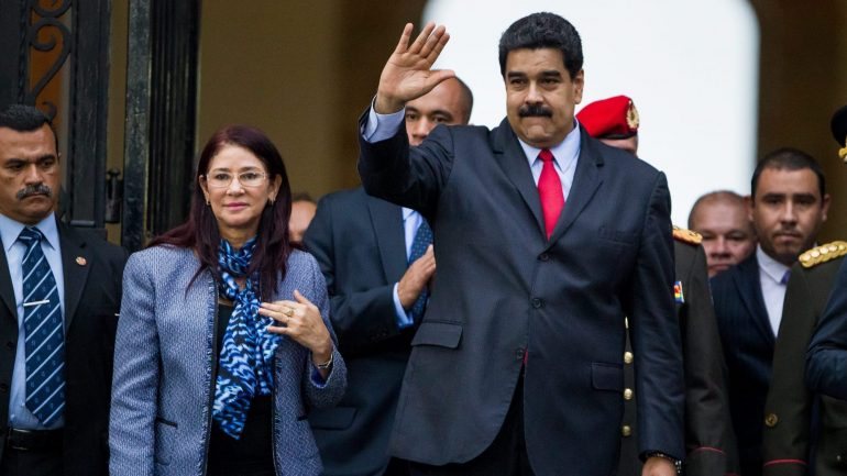Maduro acusou a empresa de falhar no financiamento de benefícios sociais prometidos aos trabalhadores