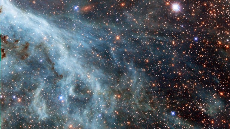 A Grande Nuvem de Magalhães captada pelo Hubble