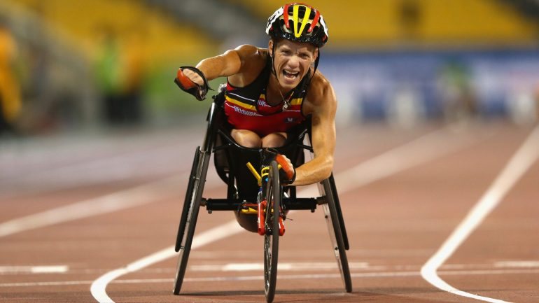 Marieke Vervoort é campeã paralímpica dos 100 metros em cadeira de rodas