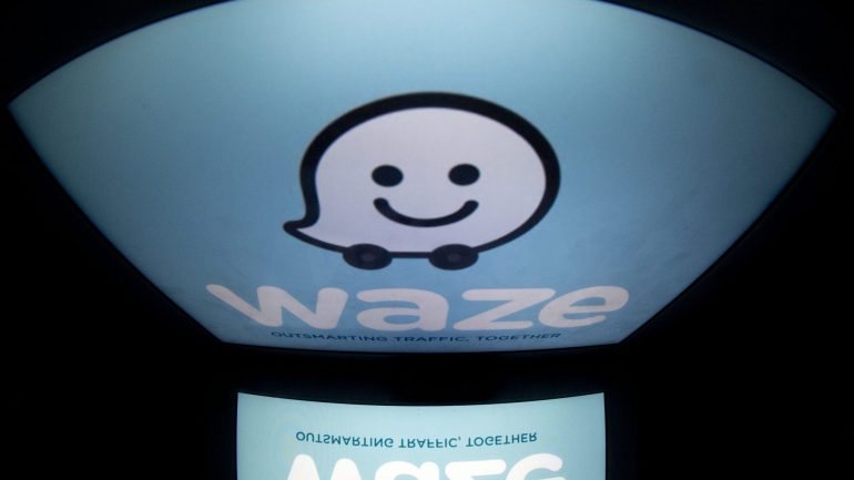 A Google comprou a aplicação de navegação Waze em 2013