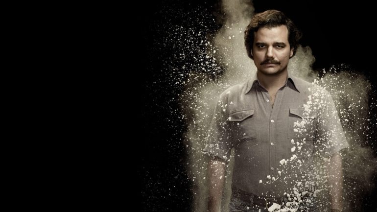 Wagner Moura é o ator que dá vida a Pablo Escobar, um dos maiores narcotraficantes de sempre