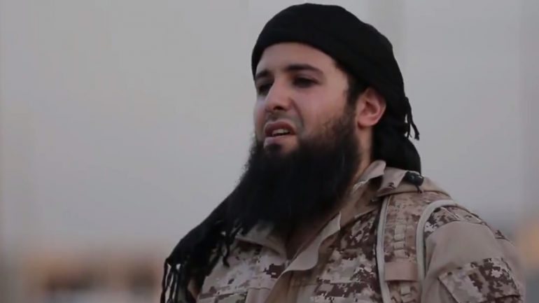 Rachid Kassim num vídeo de propaganda do Estado Islâmico