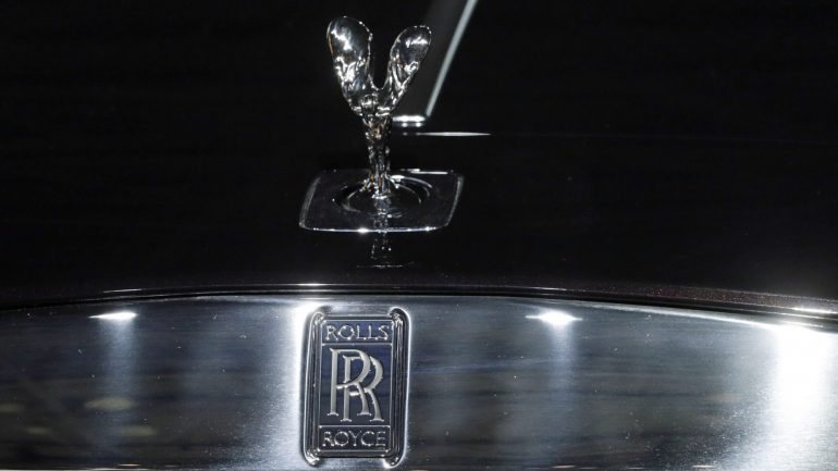 A Rolls-Royce também anunciou 400 despedimentos na sua filial marítima