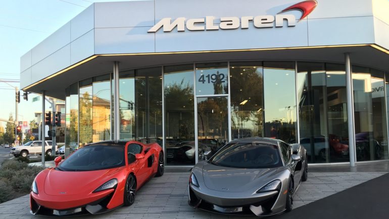Stand da McLaren em Palo Alto, Califórnia