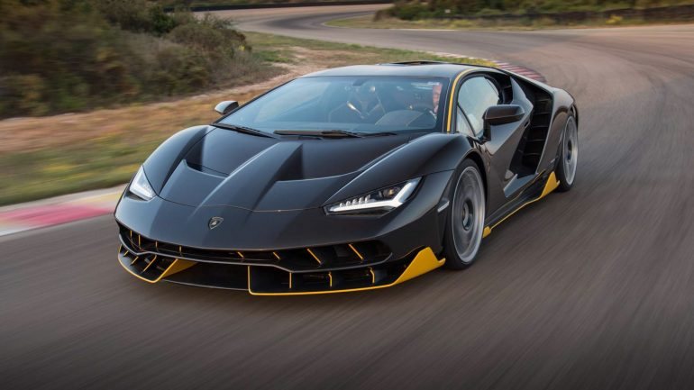 Lamborghini Centenario já é estrela de cinema – Observador