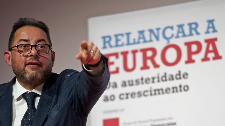 O presidente do Grupo Socialistas & Democratas no Parlamento Europeu (PE), o italiano Gianni Pittella