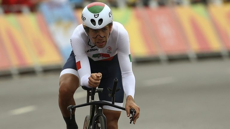 Nelson Oliveira triste pela sua prestação no Mundial do ciclismo