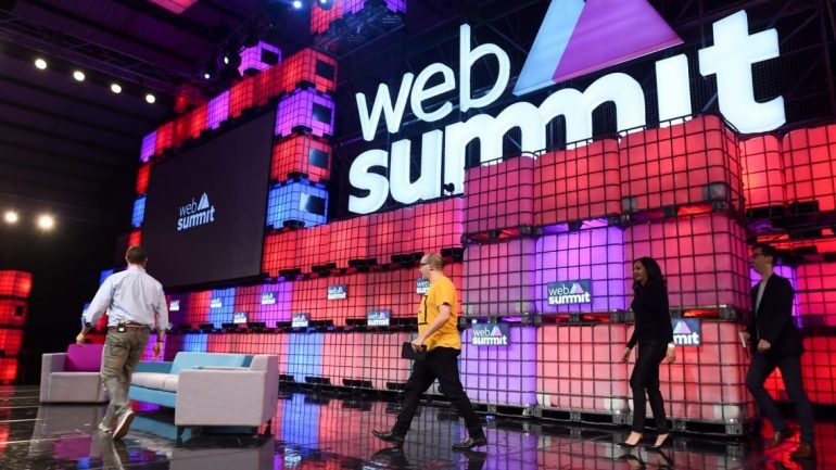 Especificamente, a Web Summit espera 53.056 pessoas com entradas gerais que terão acesso aos quatro dias do evento