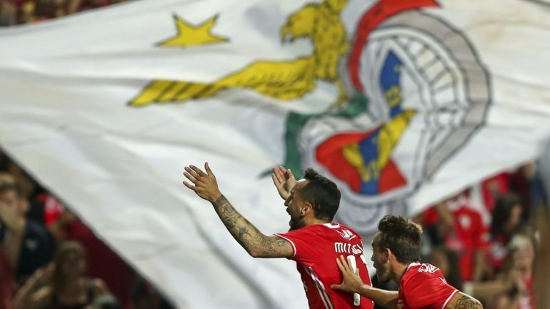 Benfica tarda em celebrar assim à grande na Liga dos Campeões