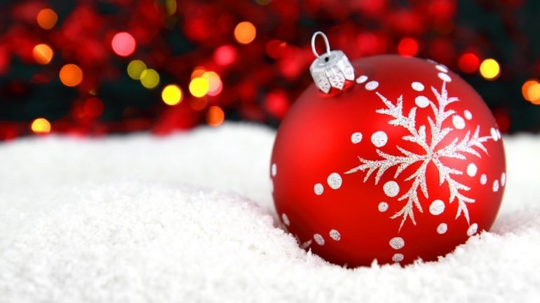 A Câmara de Aveiro vai isentar as lojas de taxas para as decorações natalícias,