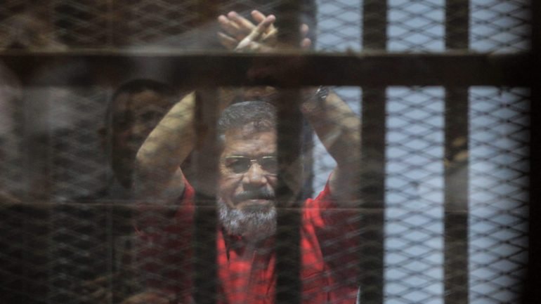 Morsi está detido na prisão de Borg-el-Arab, perto de Alexandria