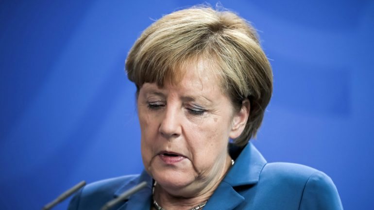 Merkel tem mantido o mistério sobre se se candidata ou não às eleições de 2017.