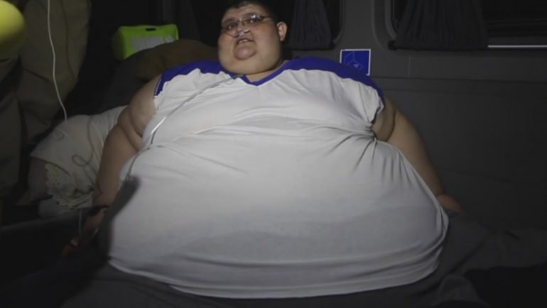 Com 500 quilos, meia tonelada, o mexicano considerado o homem mais gordo do mundo não saia de casa há seis anos