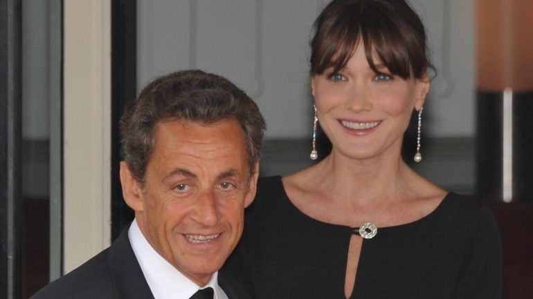 Será o início do fim do casamento entre o famoso casal Sarkozy e Bruni?