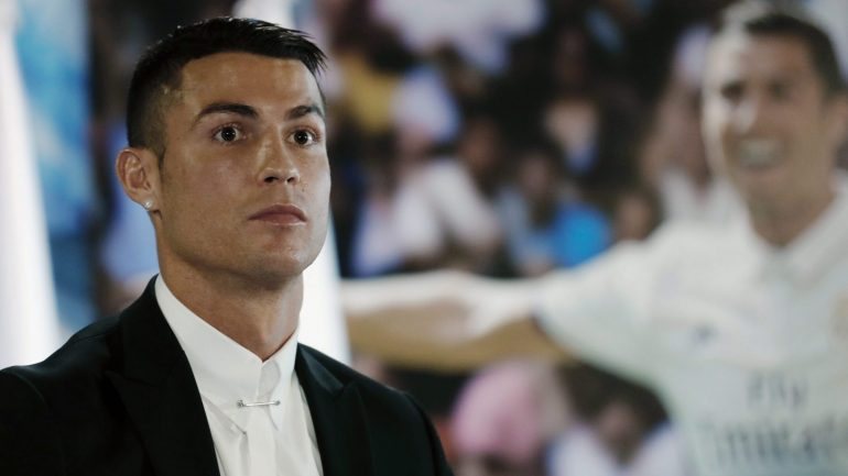 Ronaldo é um dos nomes envolvidos na investigação de fuga ao fisco espanhol
