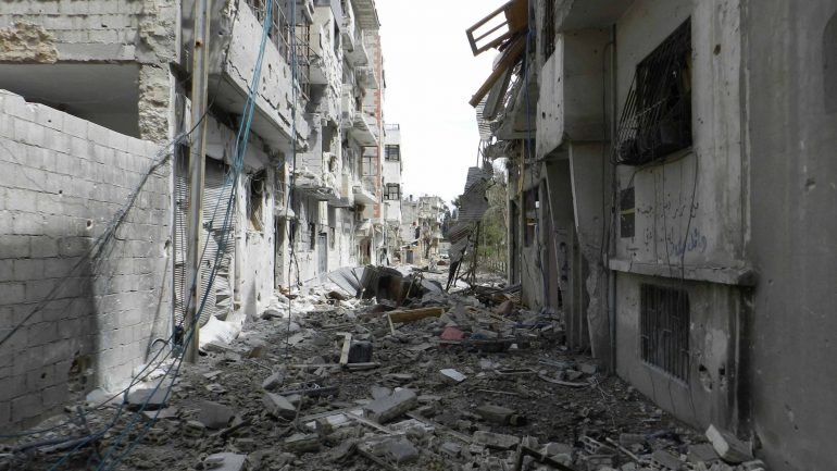 Rebeldes acreditam que se abriu nova hipótese de retirar os civis que ainda estão em Alepo