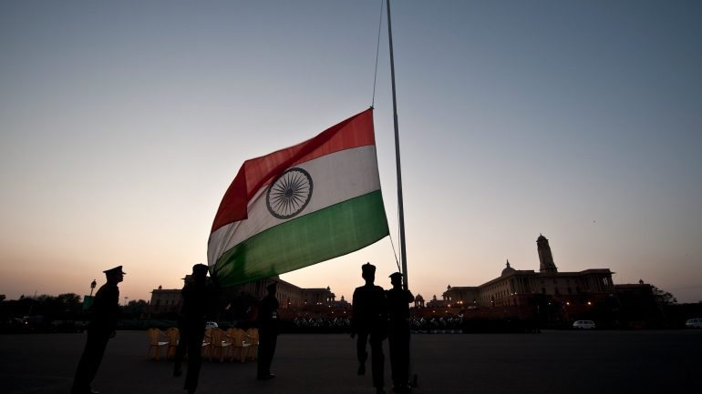 Pelo menos 675 pessoas morreram sob custódia da polícia na Índia entre 2009 e 2015