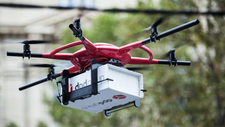 Imagem de uma encomenda a ser realizada por um dos drones. O destino é a incubadora de startups no sul de França