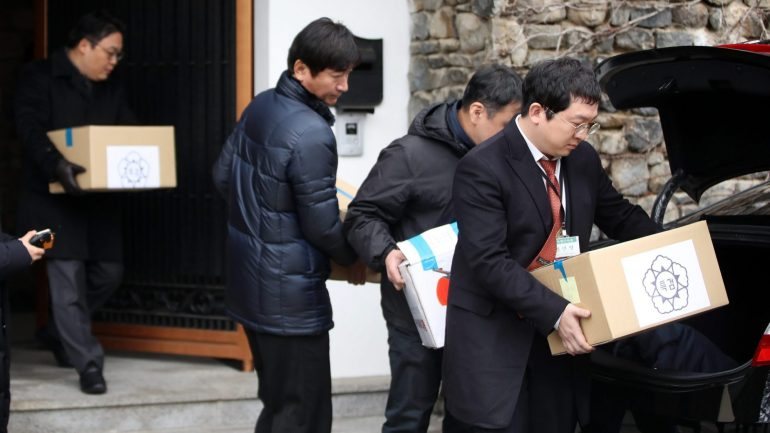 A agência de notícias sul-coreana disse que Chung tirou partido da relação da mãe com Park para obter favores de uma universidade em Seul