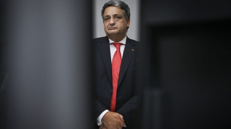 Paulo Macedo aguarda luz verde do BCE para suceder a António Domingues na liderança da CGD