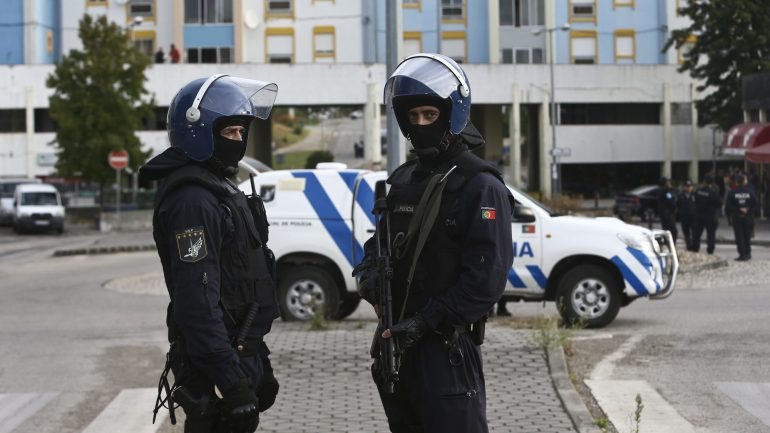 Homem foi detido depois de cometer um assalto à mão armada em Aveiro