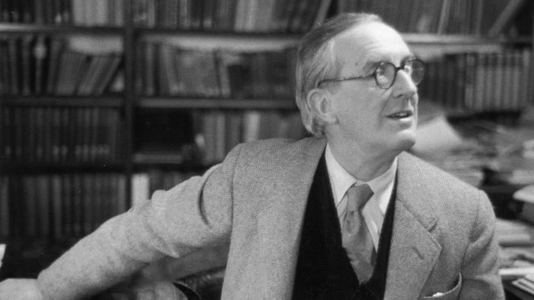 John Ronald Reuel Tolkien nasceu a 3 de Janeiro de 1892