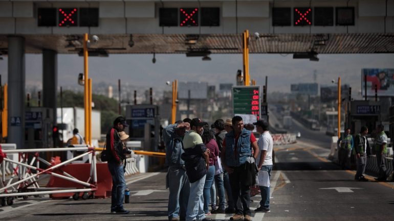Detidas 161 Pessoas No México Por Vandalismo Em Protestos Contra Subida Do Preço Do Combustível 
