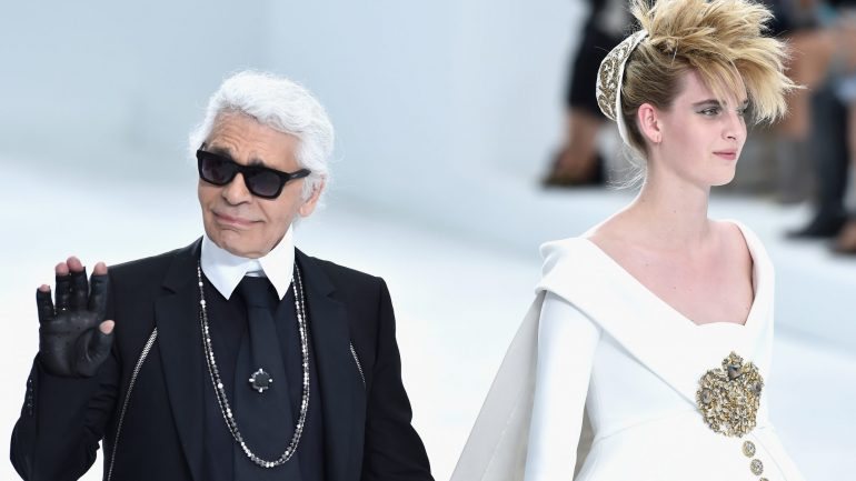 O designer de moda Karl Lagerfeld é a mais recente parceria da Platforme