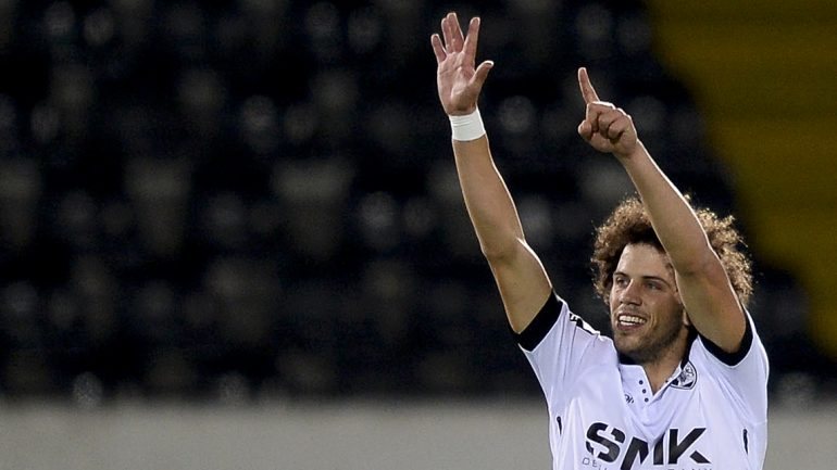 Em 19 encontros nas várias competições, João Pedro marcou um golo, no triunfo por 3-1 ante o Vitória de Setúbal, na 14.ª jornada