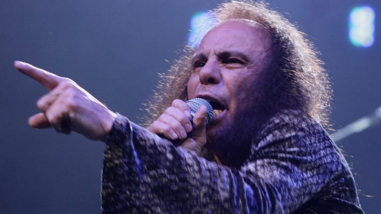 James Dio morreu a 16 de maio de 2010