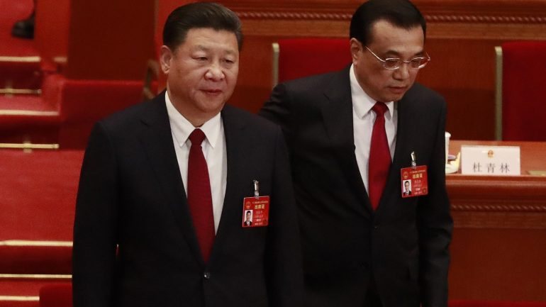 O primeiro-ministro chinês revelou ainda que funcionários dos dois países estão a discutir um encontro entre Trump e o Presidente chinês Xi Jinping