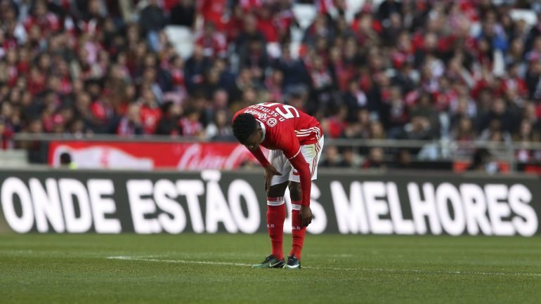 O Benfica desloca-se no sábado a Paços de Ferreira para defrontar, a partir das 20h30 a equipa local