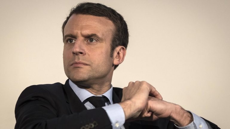 Emmanuel Macron continua a ser visto como vencedor mais provável. Mas corrida está a apertar.