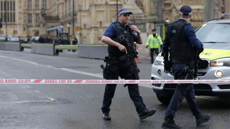 A Scotland Yard está a tratar o incidente como um ataque terrorista
