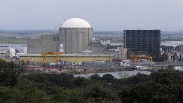 A Central Nuclear de Almaraz, &quot;seguindo os procedimentos estabelecidos&quot;, notificou o Conselho de Segurança Nuclear (CSN)