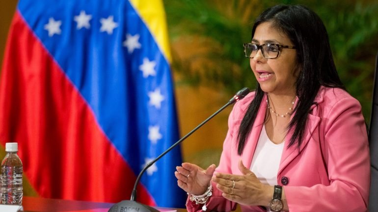 A ministra dos Negócios Estrangeiros venezuelana assinalou que Caracas rejeita o que tenha que ver &quot;com a atuação da OEA na Venezuela&quot;