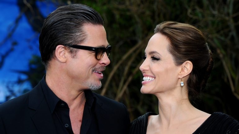 Angelina Jolie pediu o divórcio em setembro, e admitiu lutar pela custódia dos seis filhos