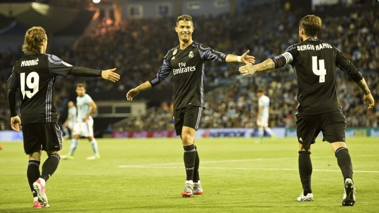 Cristiano Ronaldo marcou dois dos quatro golos do Real Madrid