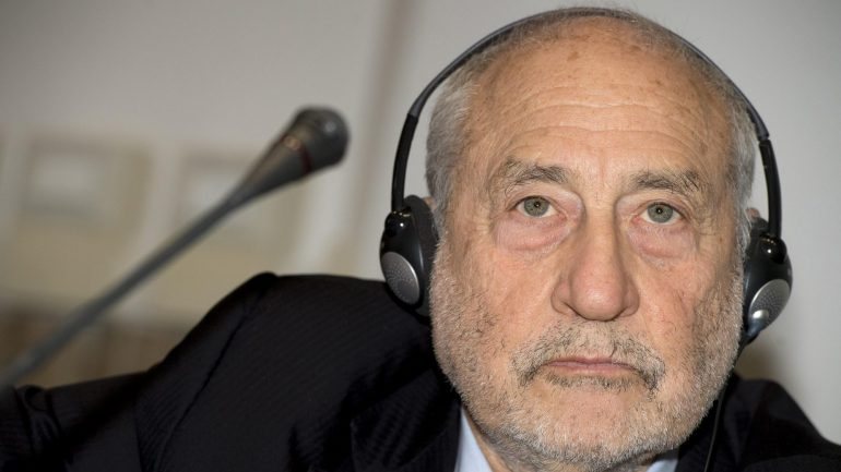 Joseph Stiglitz está esta terça-feira em Portugal para participar nas Conferências do Estoril