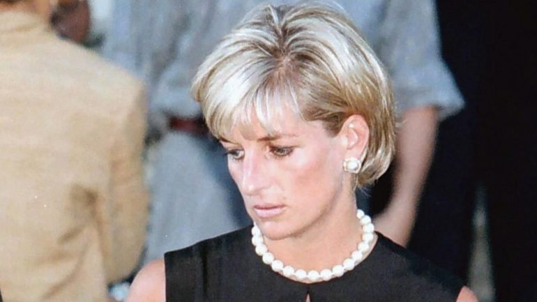 A morte da princesa Diana já tinha sido alvo de três investigações oficiais, uma francesa e duas britânicas