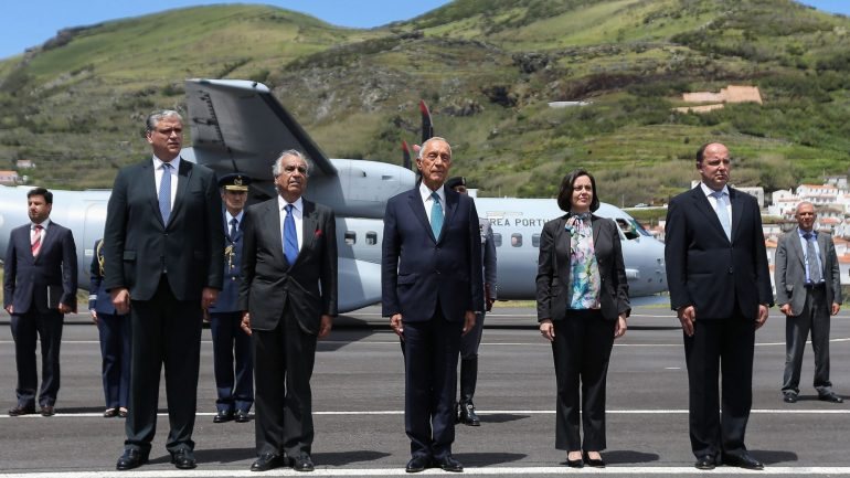 Antes, Marcelo Rebelo de Sousa afirmou que a sua ida aos Açores &quot;é um ensejo único, para saudar um povo&quot;