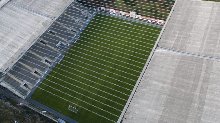 Inaugurado a 30 de dezembro de 2003, o Estádio Municipal de Braga, projetado por Eduardo Souto Moura, custou cerca de 150 milhões de euros (depois de um orçamento inicial estimado em 33 milhões)