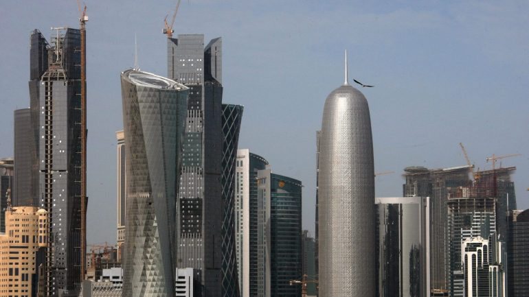 O ministro dos Negócios Estrangeiros do Qatar rejeitou a lista de exigências da Arábia Saudita, Egito, Emirados Árabes Unidos e Bahrein