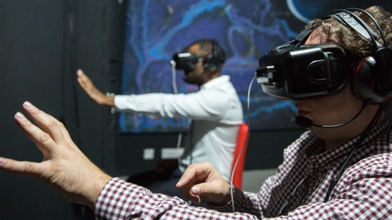 Há um novo salão de jogos que junta arcade e realidade virtual